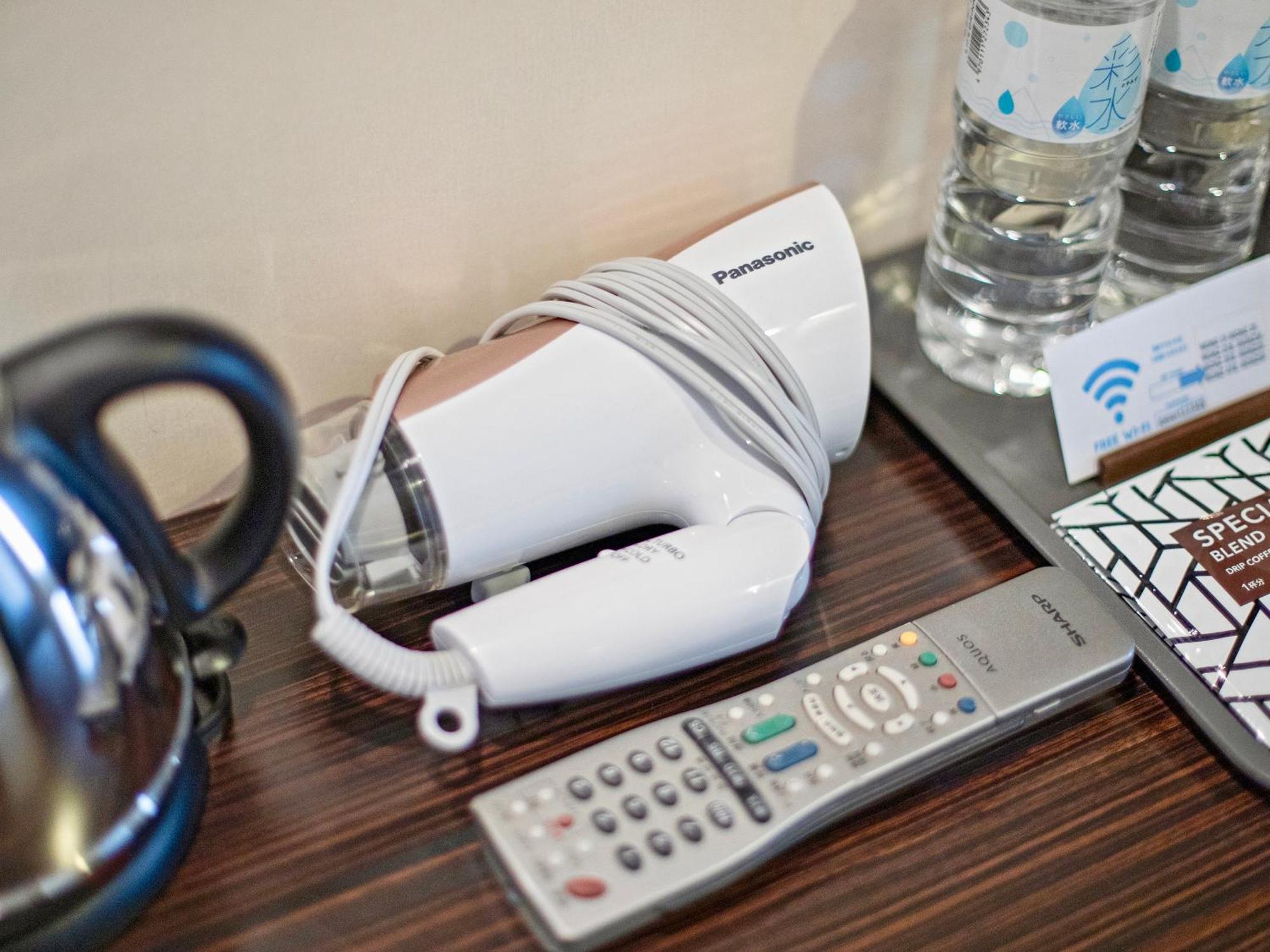 Wonz Hotel Self-Check-In Осака Экстерьер фото