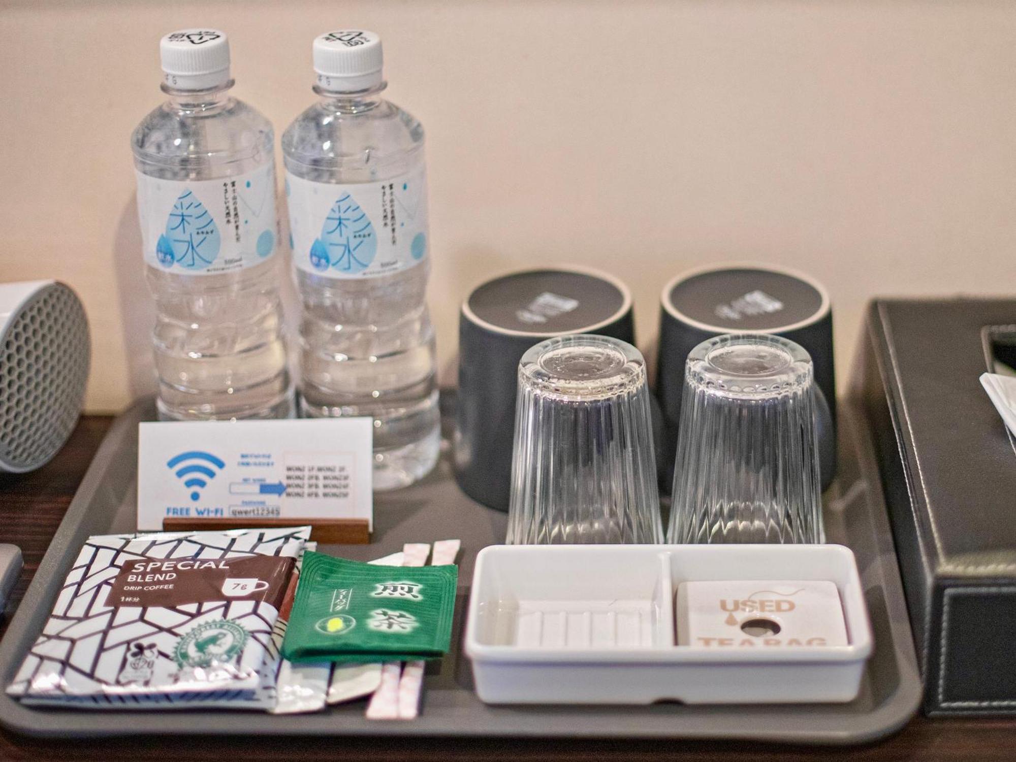 Wonz Hotel Self-Check-In Осака Экстерьер фото
