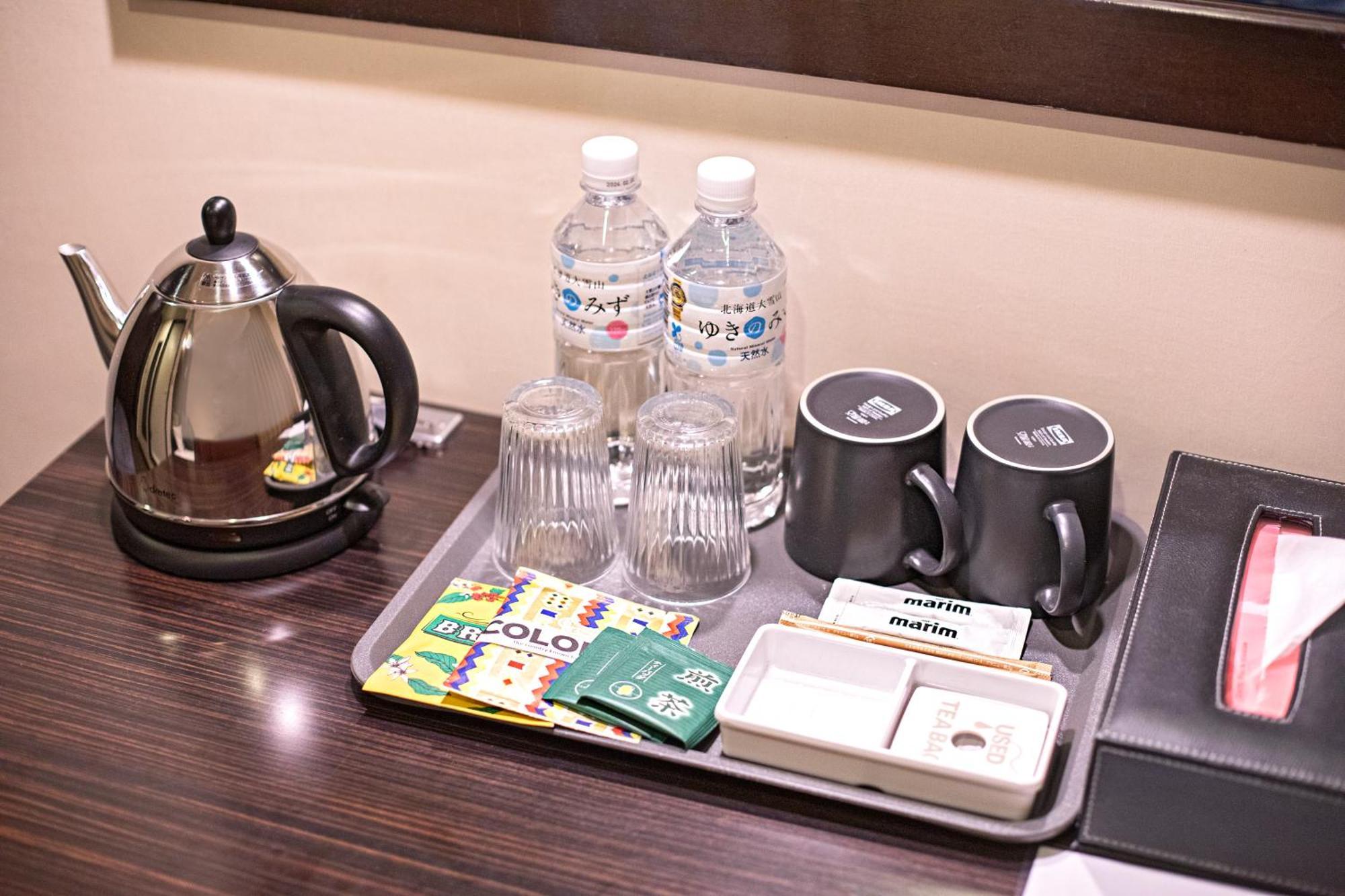 Wonz Hotel Self-Check-In Осака Экстерьер фото